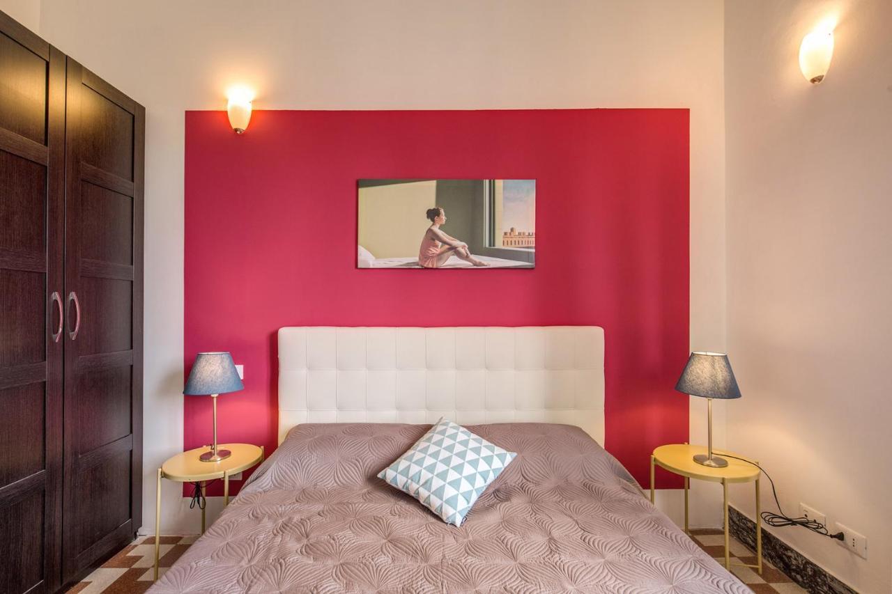 Aweshomeitaly - Bay Windows Apartment La Spezia Bagian luar foto