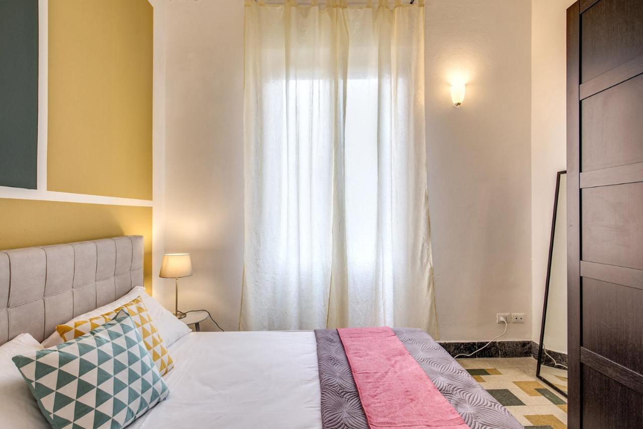 Aweshomeitaly - Bay Windows Apartment La Spezia Bagian luar foto