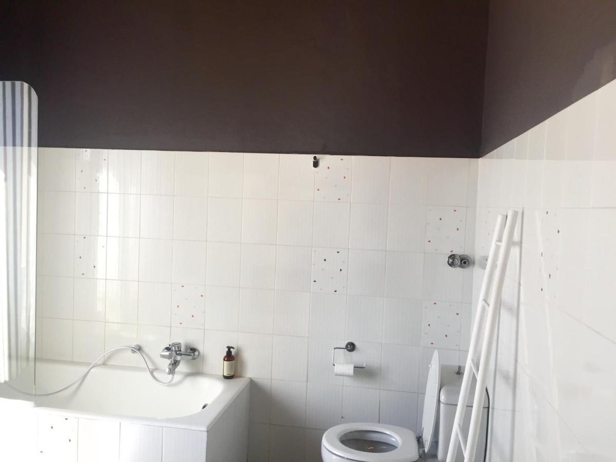 Aweshomeitaly - Bay Windows Apartment La Spezia Bagian luar foto
